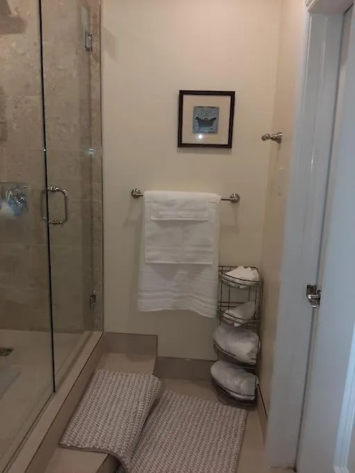 King Guest Apartment Ottawa